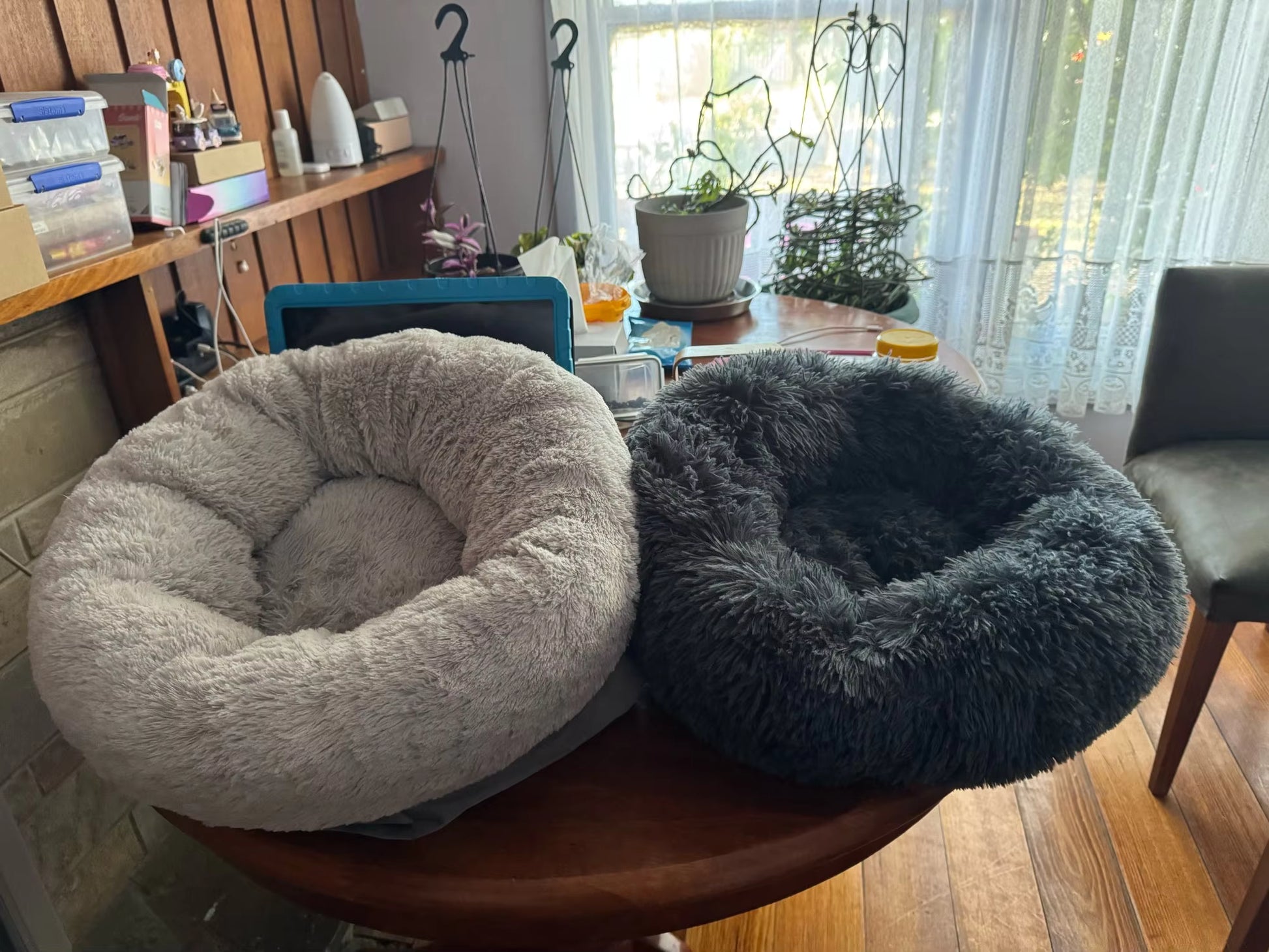 Round Plush Bed